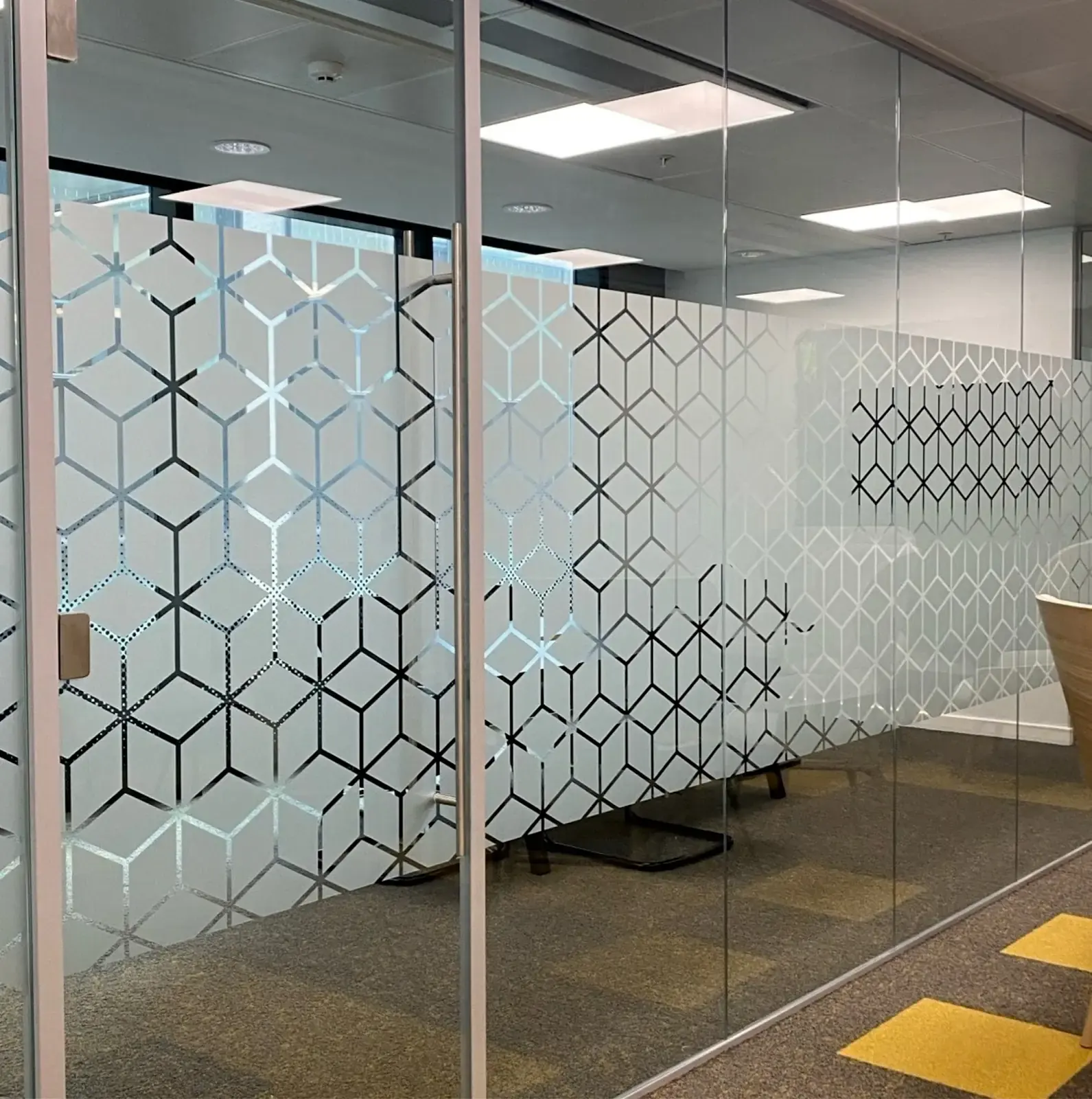 Frosted manifestation