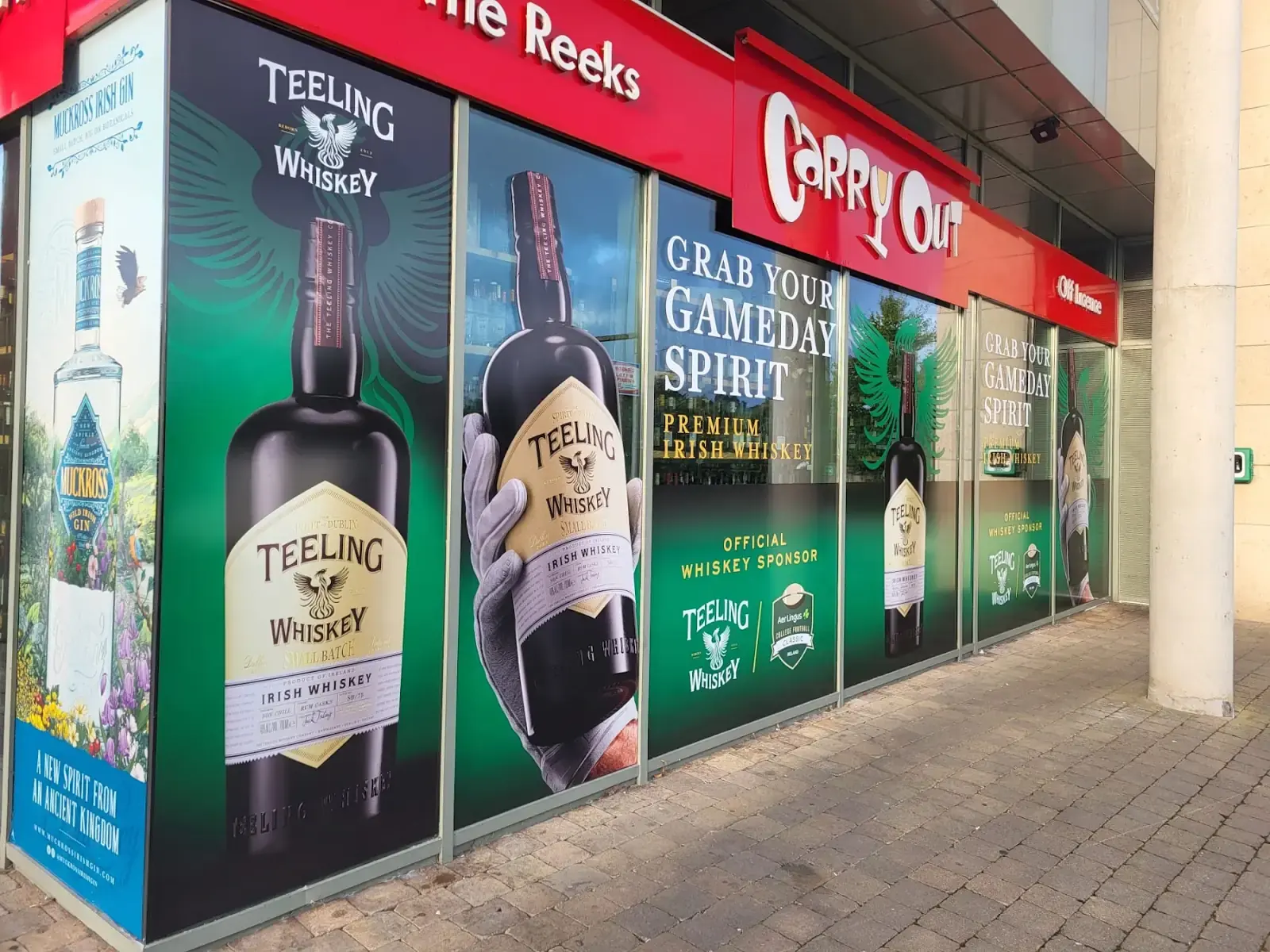 Full-window graphics